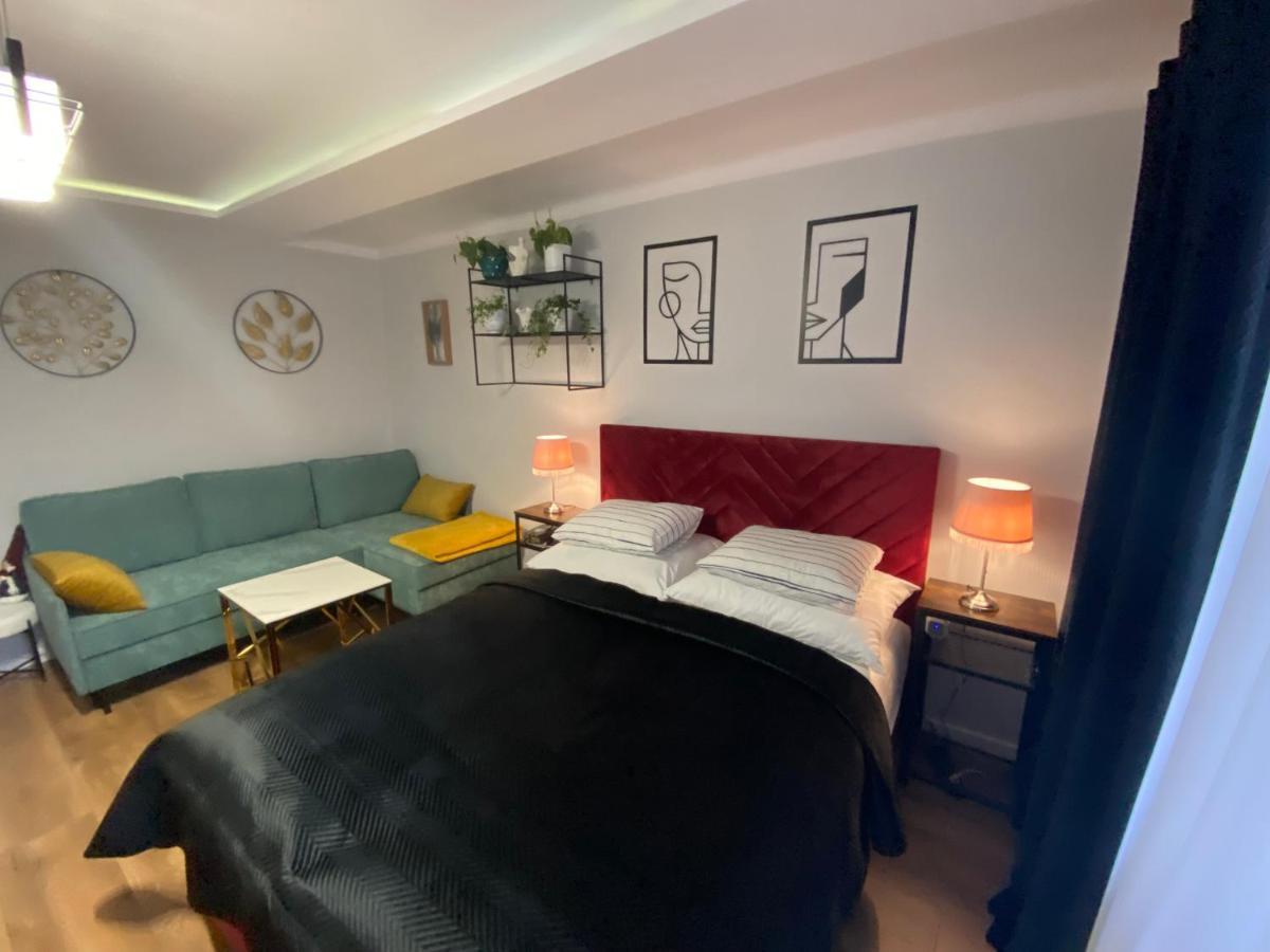 Apartament ,, Sen I Kawa" - Komfortowy Nocleg W Sercu Aglomeracji Bytom Exterior foto